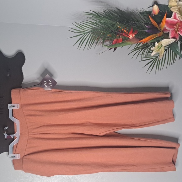 Ava & Viv Ribbed Capri Size 1X #New Inseam:24.5 Length:36" Rise:14" - Picture 1 of 5